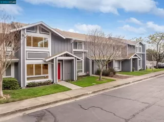 Photo #2: 41049335 Listing 