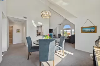 Photo #6: 41049457 Listing