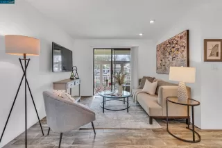 Photo #2: 41049528 Listing