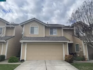More Details about MLS # 41049540 : 18 PELICAN CT