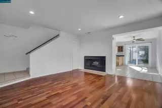 Photo #6: 41049547 Listing