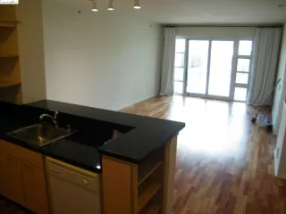 Photo #2: 41049566 Listing