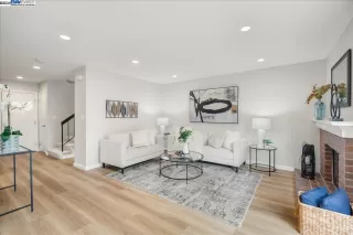 Photo #5: 41049625 Listing