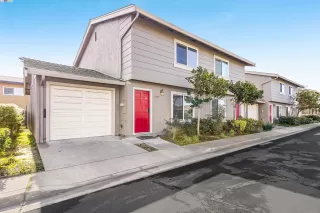 Click for more information on MLS # 41049648 : 2214 WINDLASS WAY More Details about MLS # 41049648 : 2214 WINDLASS WAY