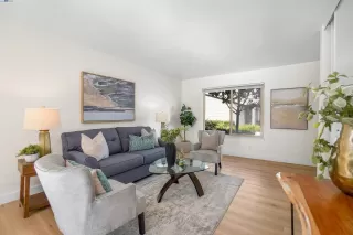 Photo #4: 41049648 Listing 