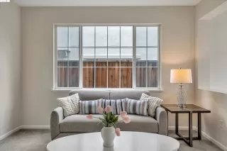 Photo #5: 41049655 Listing 