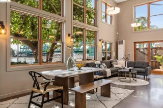 Photo #2: 41049753 Listing 