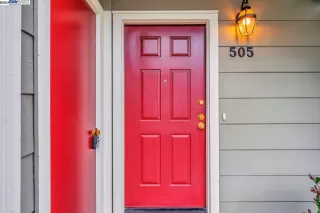 Photo #5: 41049856 Listing