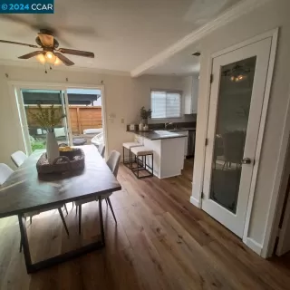 Photo #4: 41049897 Listing