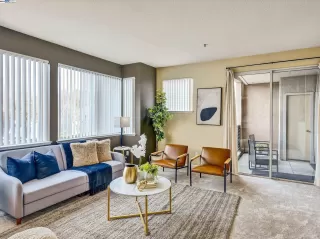 Photo #3: 41049919 Listing