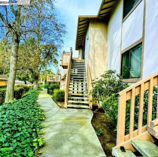 More Details about MLS # 41049968 : 25037 COPA DEL ORO DR # 202