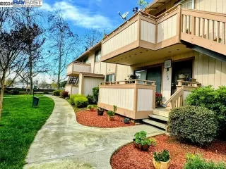 Photo #1: 41049968 Listing