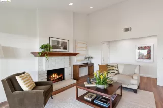 Photo #5: 41049970 Listing