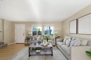 Photo #6: 41050004 Listing 