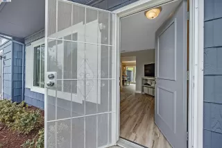 Photo #2: 41050013 Listing