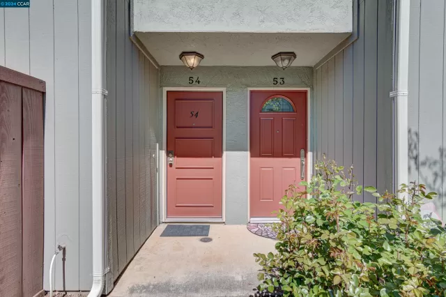 MLS: 41050075 Condo For Sale