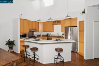 Photo #5: 41050088 Listing 