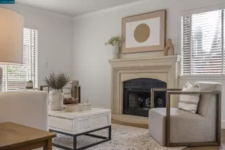 Photo #3: 41050175 Listing