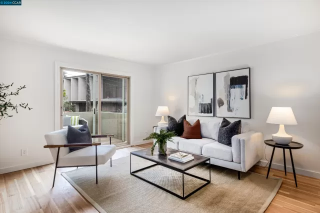 MLS: 41050212 Condo For Sale