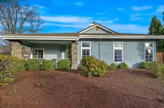 Photo #1: 41050229 Listing 