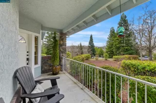 Photo #2: 41050229 Listing 