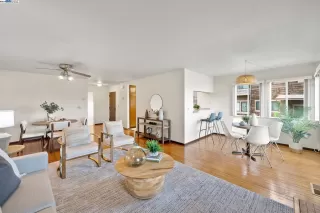 Photo #4: 41050343 Listing