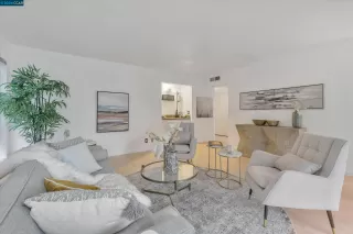 Photo #1: 41050350 Listing