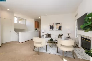 Photo #3: 41050356 Listing