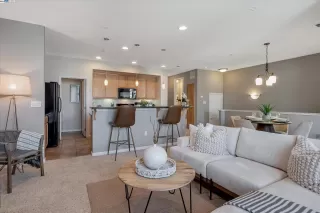 Photo #6: 41050398 Listing 