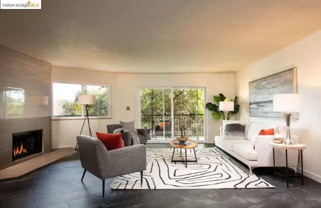 MLS: 41050422 Condo For Sale