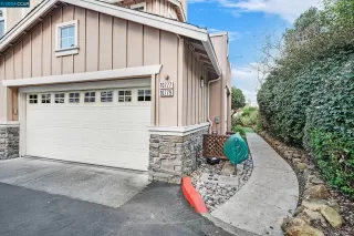 Photo #4: 41050471 Listing