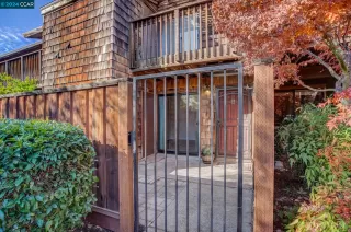 Photo #4: 41050504 Listing