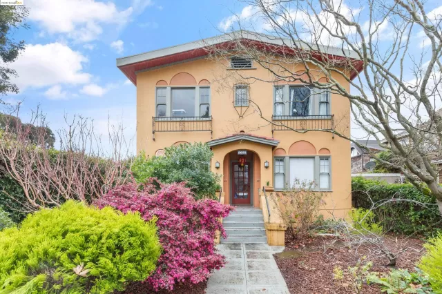 MLS: 41050506 Condo For Sale