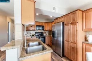 Photo #6: 41050512 Listing 