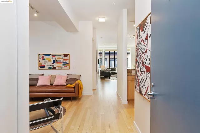 MLS: 41050561 Condo For Sale