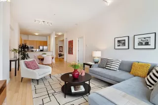 Photo #3: 41050561 Listing