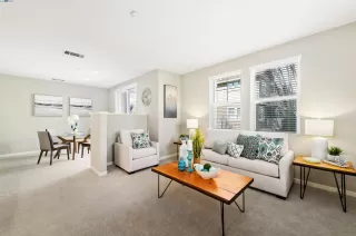 Photo #3: 41050573 Listing