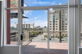 Photo #5: 41050592 Listing 