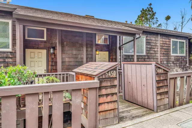 MLS: 41050642 Condo For Sale