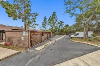 Photo #5: 41050642 Listing 