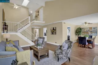 Photo #5: 41050750 Listing 