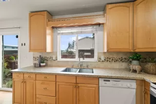 Photo #4: 41050752 Listing 