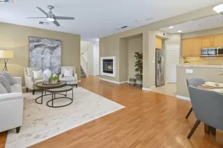 Photo #3: 41050783 Listing