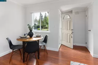 Photo #5: 41050796 Listing