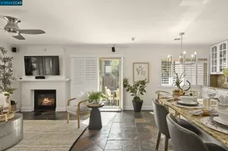 Photo #6: 41050832 Listing