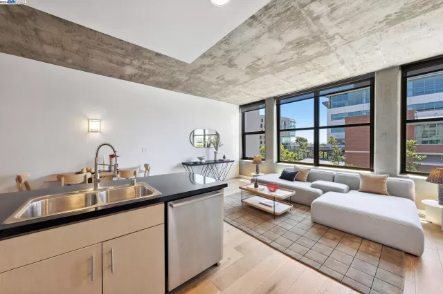 MLS: 41050851 Condo For Sale