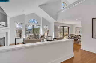 Photo #3: 41050866 Listing