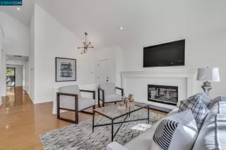 Photo #6: 41050866 Listing