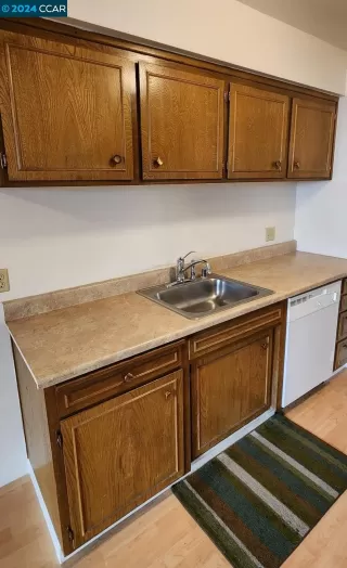 Photo #5: 41050954 Listing