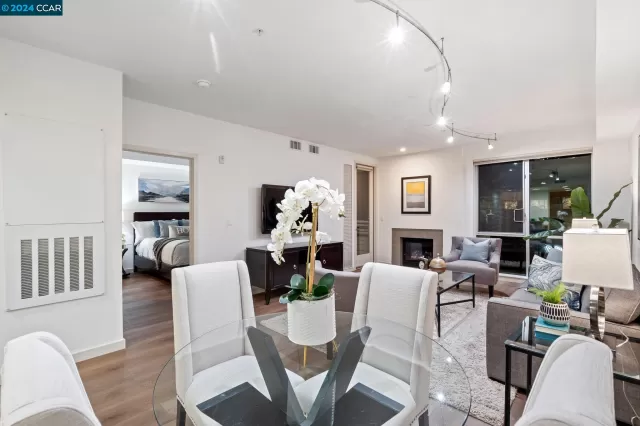 MLS: 41050986 Condo For Sale